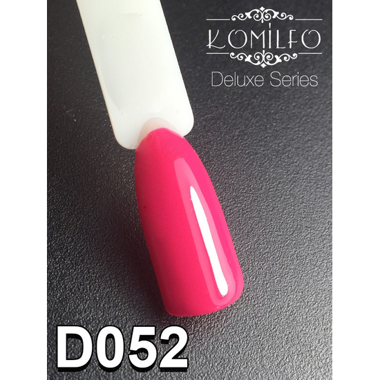 Гель-лак Komilfo Deluxe Series D052 (насыщенный ярко-розовый, эмаль), 8 мл2