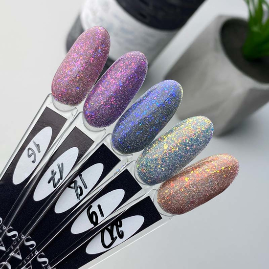 Гель-лак світловідбиваючий SAGA Fiery Gel №18, 10 мл, Колір: 185