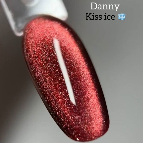 Гель-лак DANNY Kiss Ice 8 мл2