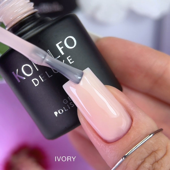 Komilfo Color Base Ivory, 8 мл3