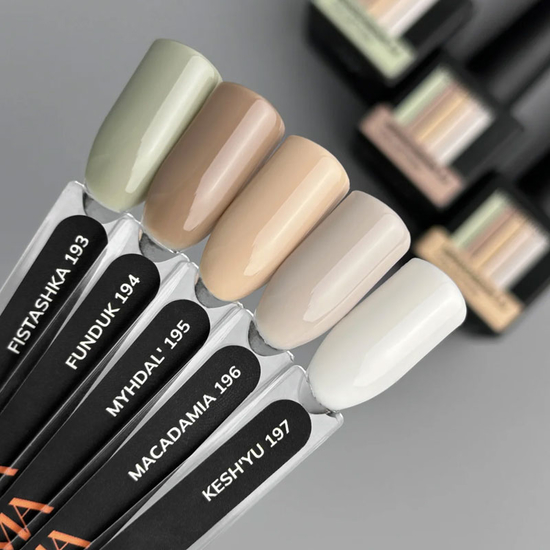 Гель-лак GaMa Gel Polish Monochrome collection 194 Funduk 10 мл, Объем: 10 мл
, Цвет: 1944