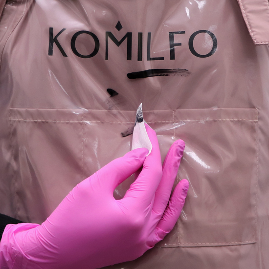 Фартух Komilfo, пудра, короткий, зі знімною ПВХ-плівкою3